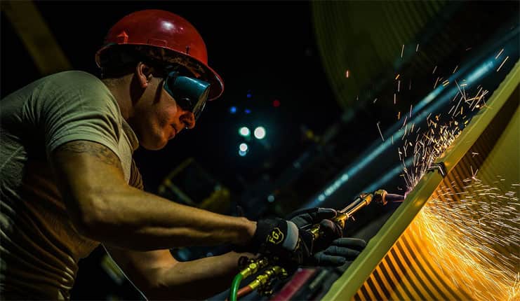 welder working